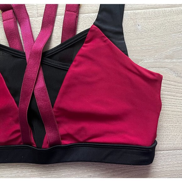 Indi Pole Wear Cross Top in Red - Picture 3 of 4